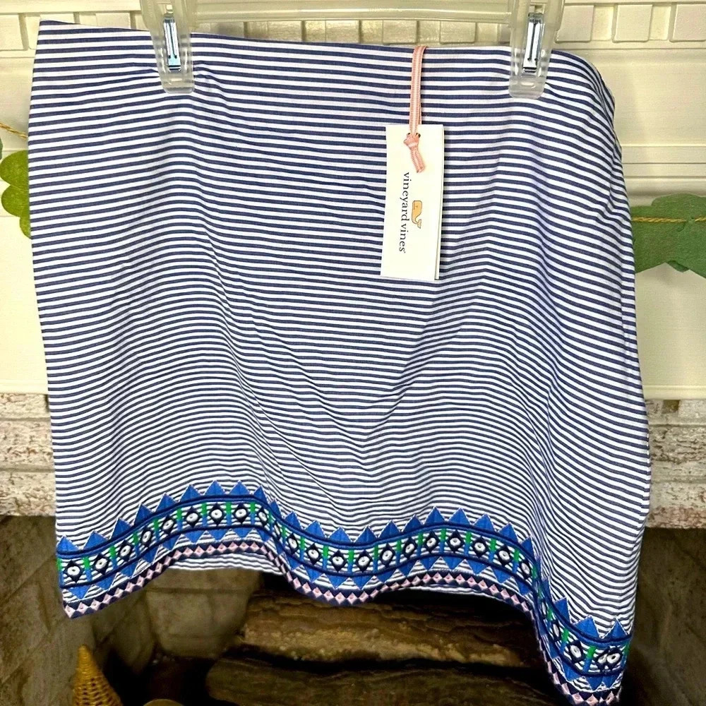 NWT Vineyard Vines Size 6 Embroidered hem striped Margo skirt
